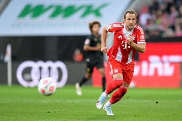 爱游戏-凯恩回归赛场，出色防守首场状态亮眼，尤文图斯观众沸腾！的简单介绍